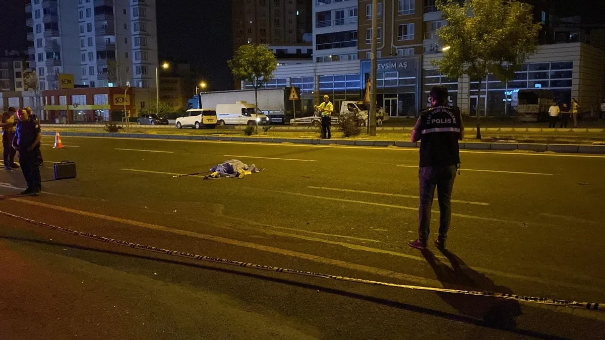 Kayseri’de feci kaza: Yolun karşısına geçmeye çalışan kadın hayatını kaybetti