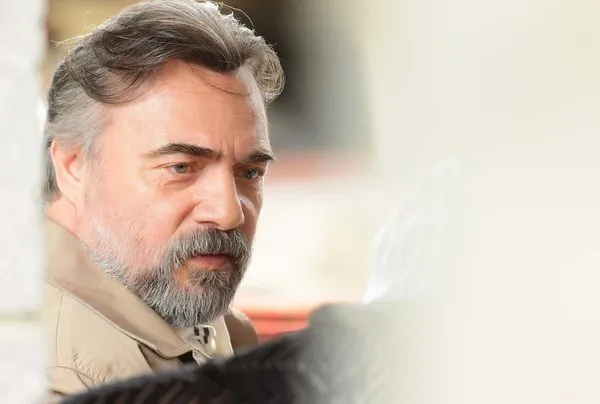 Gümbür gümbür geliyor! Oktay Kaynarca’nın yeni dizisi ne zaman başlayacak? Ben Bu Cihana Sığmazam konusu ve oyuncuları...