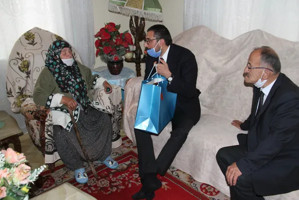Cuma namazı için stada girememişti! Başkan Erdoğan'dan Konyalı dede Osman Duymaz'a hediye - 2