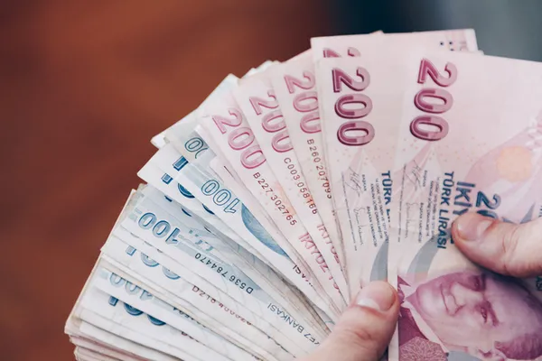 son-dakika-merkez-bankasindan-piyasaya-4-mudahale-1639389368891.jpg Son dakika: Merkez Bankası'ndan piyasaya 4. müdahale - 1
