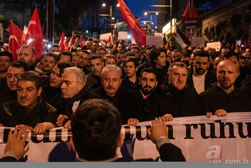 "Şehitlerimize rahmet! Filistin'e destek" mitinginde on binlerce kişi Galata Köprüsü'ne yürüdü 7
