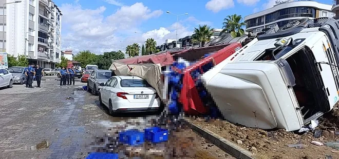 Yan yola uçan tır 2 aracı ezdi