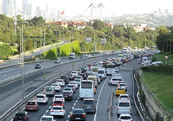 İstanbul'un çilesi yeniden başladı! İşte manzara