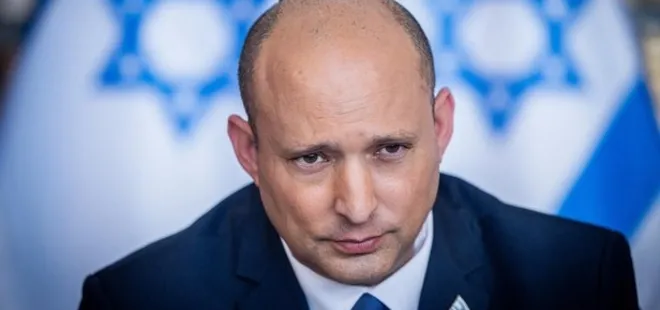 İsrail’in eski başbakanı Naftali Benet’ten alçak sözler: Gazze’yi ezin! Onların bin anası ağlasın bizim bir anamız ağlamasın