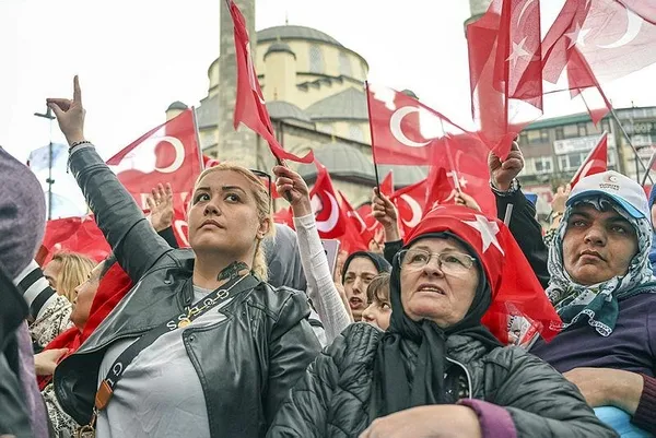 İstanbul’da ‘Yüzyılın Dönüşümü’ başlıyor! Başkan Recep Tayyip Erdoğan büyük müjdeyi açıkladı: Yarısı bizden kampanyası