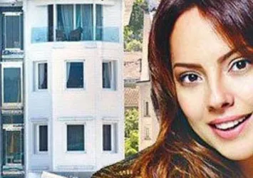 Ebru Gündeş'ten yalı savunması