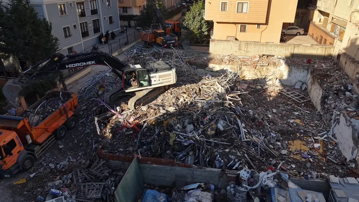 Maltepe'de çöken bina için dönüşüm planı hazırlanıyor! TOKİ ile bir yılda dönüşüm hedefi - 4