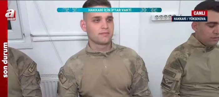 a-haber-mehmetcigin-iftar-sofrasinda-jandarma-ozel-harekat-sinirin-sifir-noktasinda-vatan-nobetinde-1710605003046.jpg A Haber Mehmetçiğin iftar sofrasında! Jandarma Özel Harekat sınırın sıfır noktasında vatan nöbetinde - 3