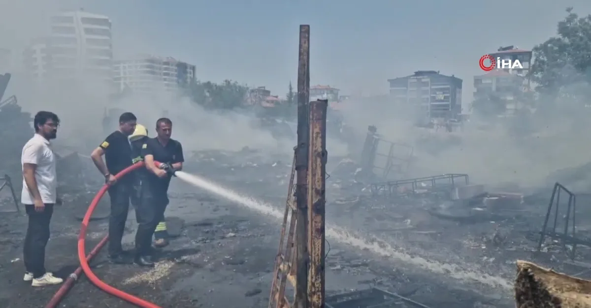 Konya’da metruk binada yangın paniği