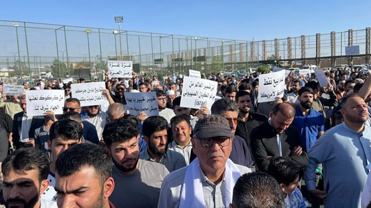 Yüzlerce Iraklı Gazze'deki zulme ilişkin destek gösterisi düzenledi