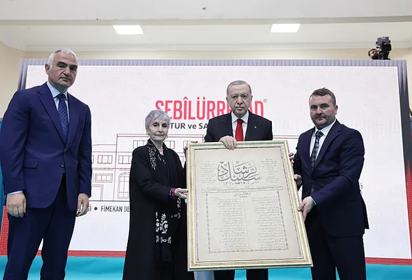 Ankara’ya yeni kültür merkezi! Başkan Erdoğan’dan açılış töreninde LGBT lobilerine net mesaj: Oyunlarını boşa çıkaracağız