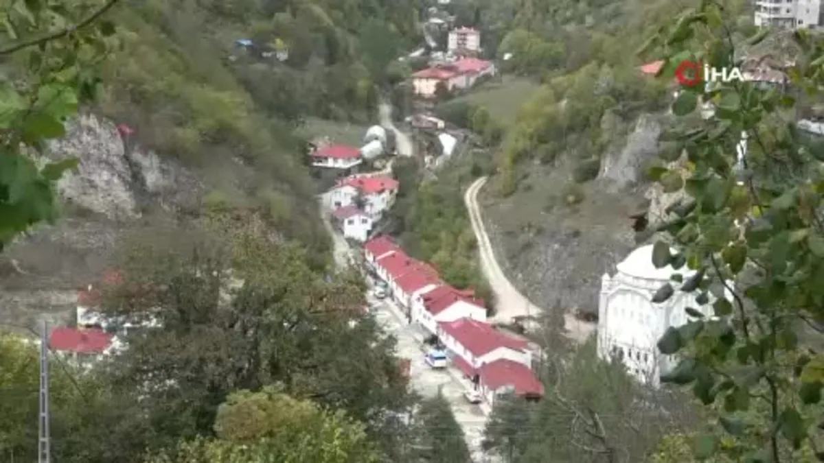 Kadınlar yazın bolluğunu kışa taşıyor