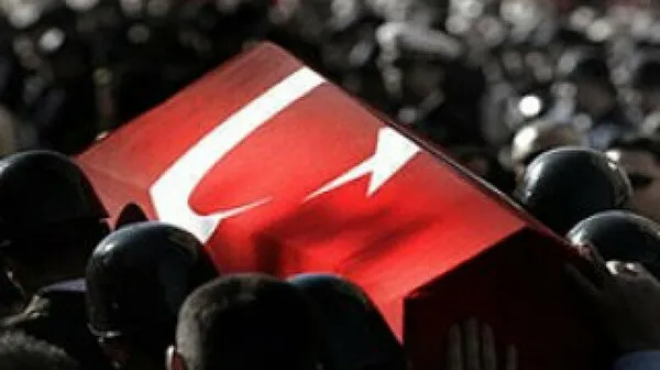 kuzey-irakta-2-asker-sehit-oldu-milli-savunma-bakanligi-son-dakika-olarak-duyurdu-1627417079992.jpg Kuzey Irak'ta 2 asker şehit oldu: Milli Savunma Bakanlığı son dakika olarak duyurdu - 4