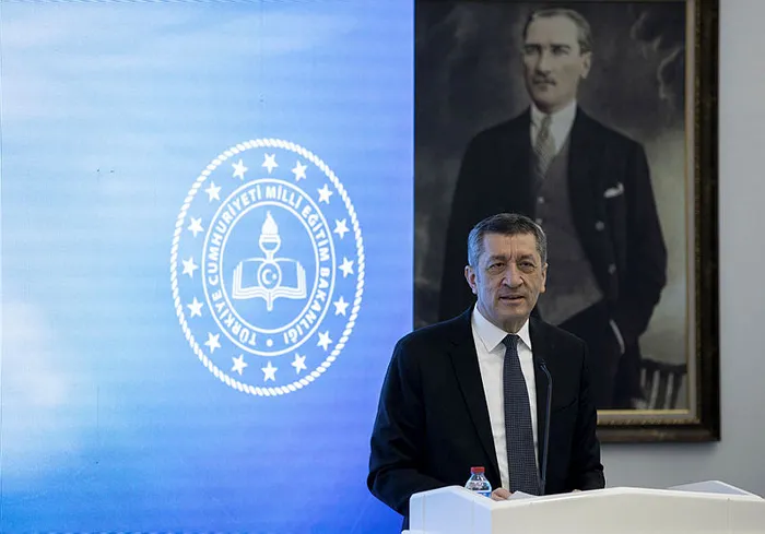 Son dakika: Milli Eğitim Bakanı Ziya Selçuk’tan yüz yüze eğitim açıklaması: Yeni bir döneme başlıyoruz