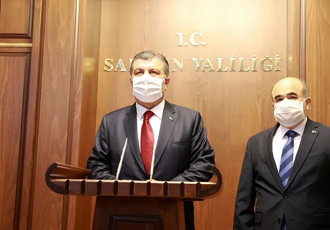 Bakan Koca: Son 1 haftada vaka artış hızımız kontrol altına alındı