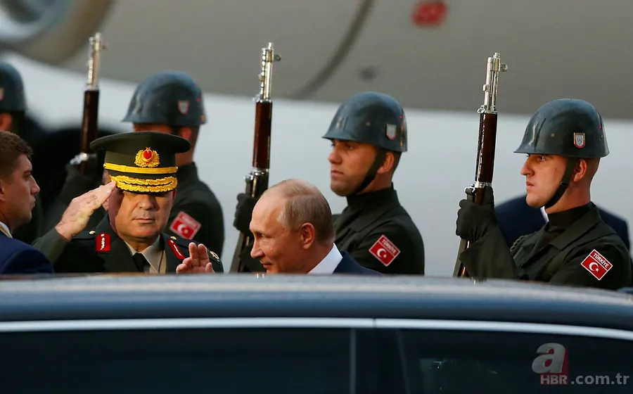 Vladimir Putin Cumhurbaşkanlığı Külliyesi'nde 13