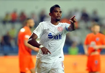 Antalyaspor'da Samuel Eto'o belirsizliği sürüyor