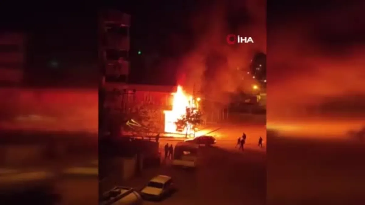 Gaziantep'te iş yerinde çıkan yangın maddi hasara yol açtı
