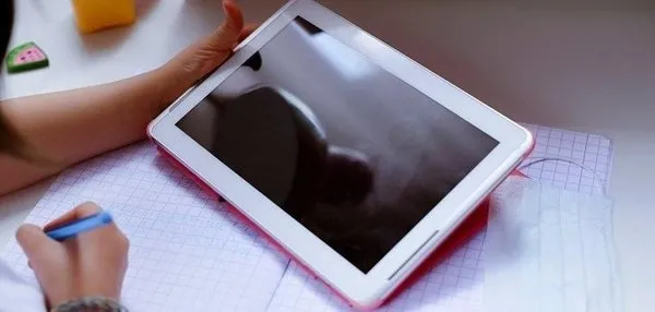 Milli Eğitim Bakanı Selçuk binlerce öğrenciye müjdeyi verdi! Tablet başvurusu yapan öğrenciler dikkat