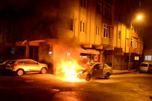Son dakika: Çorlu’da korku dolu dakikalar: LPG’li otomobil alev topuna döndü - 3