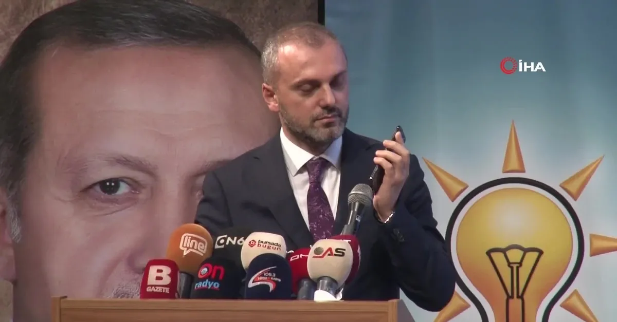 Başkan Erdoğan teşkilatlara telefondan seslendi: “Bizi bölmek isteyenlere en ufak bir fırsat vermememiz gerekiyor”
