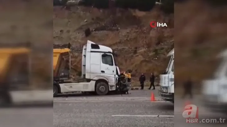 Korkunç kaza! Hafriyat kamyonu altına aldığı otomobili metrelerce sürükledi