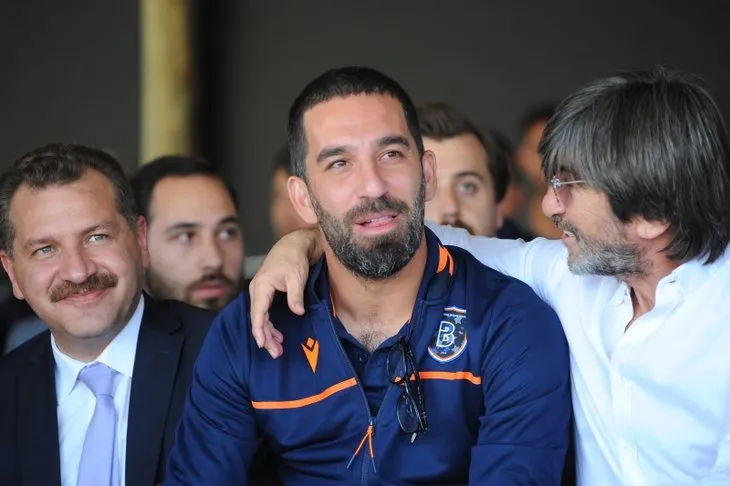 Arda Turan gelecek sezon Galatasaray'da olacak mı? Flaş yanıt