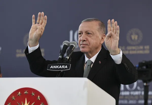 baskan-erdogandan-ogrencilere-mujde-yurt-ucretlerinde-degisiklik-yapilmayacak-1663172537810.jpg Başkan Erdoğan'dan öğrencilere müjde: Yurt ücretlerinde değişiklik yapılmayacak - 5