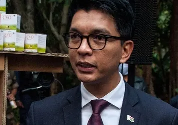 Madagaskar'da ekonomist Rajaonarivelo başbakan olarak atandı