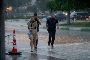Meteoroloji uyardı: Sağanak yağış tüm yurdu esir alacak