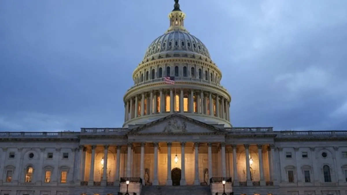 ABD Kongresi'nde kırmızı alarmı! Pompalı tüfekle koşan şüpheli gözaltında
