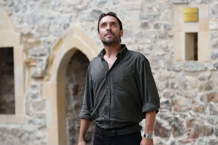 Taşacak Bu Deniz'in Adil Koçari'si Ulaş Tuna Astepe'nin eski sevgilisi bakın kimmiş! 3