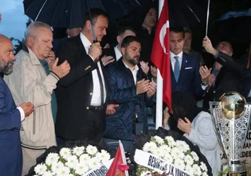 Şampiyonluk kupası şehidin mezarında!