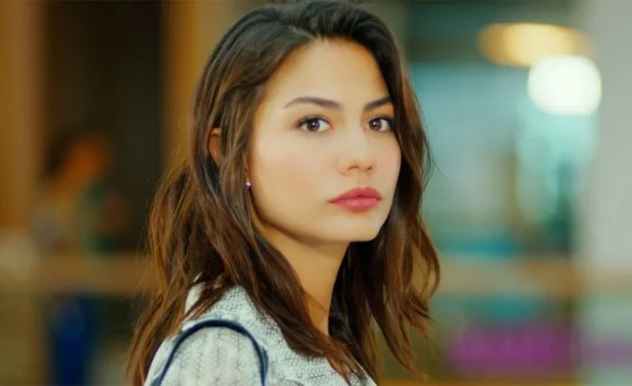 hande ercel in estetiksiz hali soke etti adeta bambaska biri