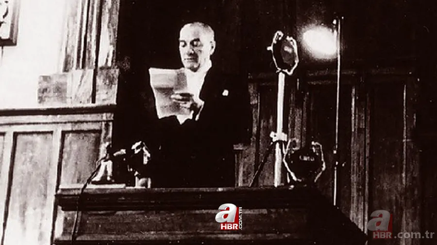 Atatürk fotoğrafları ve 29 Ekim Cumhuriyet Bayramı kutlama görselleri! Atatürk'ün Cumhuriyet ile ilgili sözleri 1