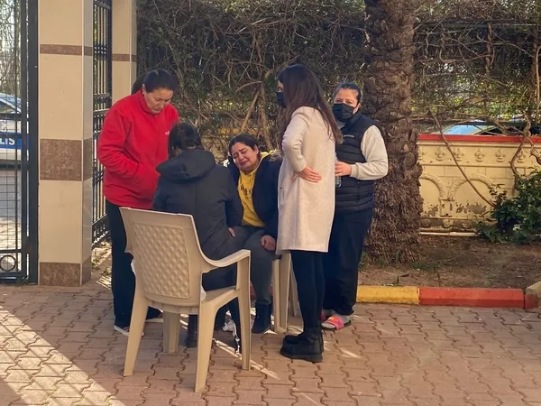 1642765104781.jpg Kahve keyfi kötü bitti! Karne vermeye hazırlanan öğretmen hayatını kaybetti - 3