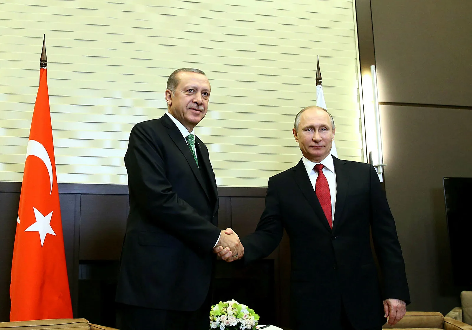 Vladimir Putin'den dolar açıklaması ve Türkiye'ye övgü