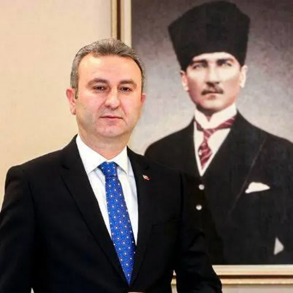 bobrek-kumpasina-saglik-bakanligi-el-atti-skandalin-ardindan-istifa-geldi-1630643030505.jpg Böbrek kumpasına Sağlık Bakanlığı el attı! Skandalın ardından istifa geldi - 2