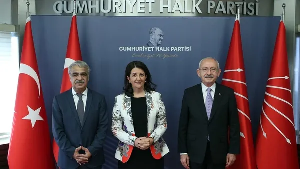 1645043040180.jpg HDP bu ülkenin beka sorunudur! PKK'nın siyasi temsilcisi HDP! DSP Genel Başkanı Önder Aksakal A Haber'e konuştu - 4