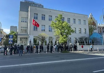14 Mayıs öncesi yurt dışında kaç seçmen oy kullandı? YSK son verileri açıkladı