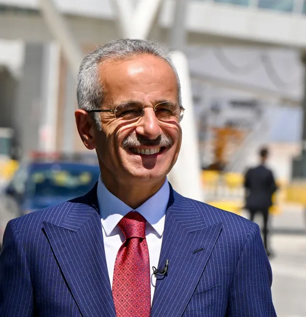 Yavuz Sultan Selim Köprüsü’nün açılışının 7’nci yılı! Ulaştırma ve Altyapı Bakanı Abdulkadir Uraloğlu: 3 milyar 455 milyon lira tasarruf sağlandı