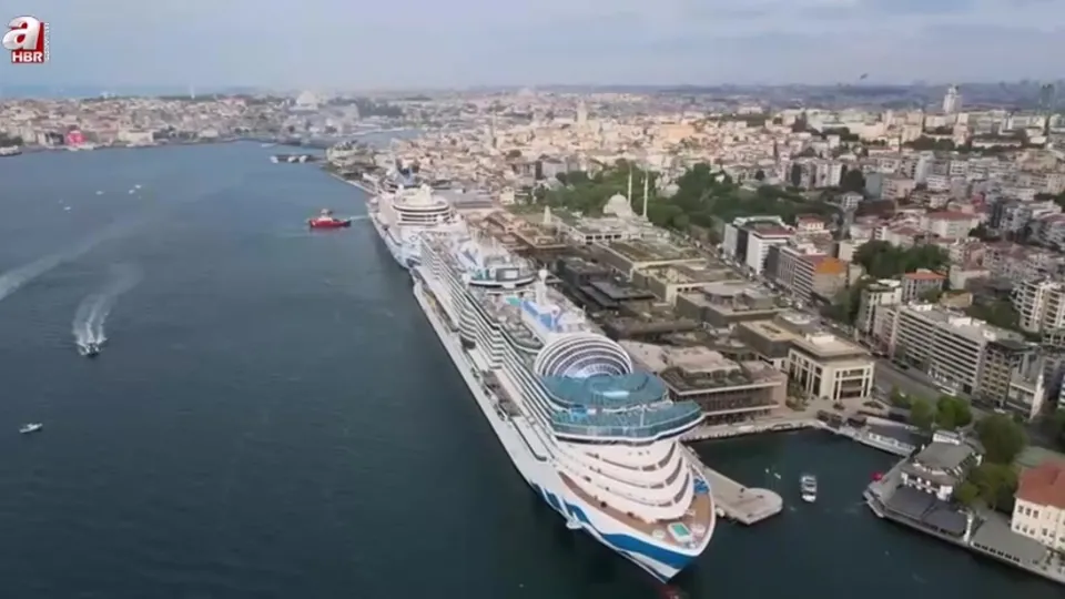 Kruvaziyer turizmin rotası Kuşadası