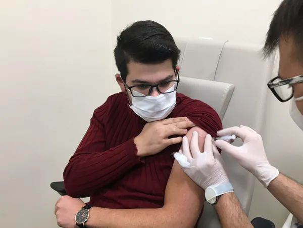 Bilim insanlarından sevindiren TURKOVAC açıklaması! Omicron’a karşı koruyor