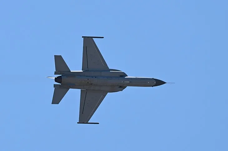 IDEF 2025’te “Güçlü Türkiye” mesajı! Yerli savunma araçlarıyla gövde gösterisi