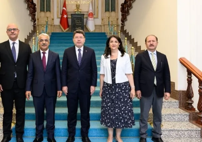 DEM Parti heyetinden peş peşe ziyaret!