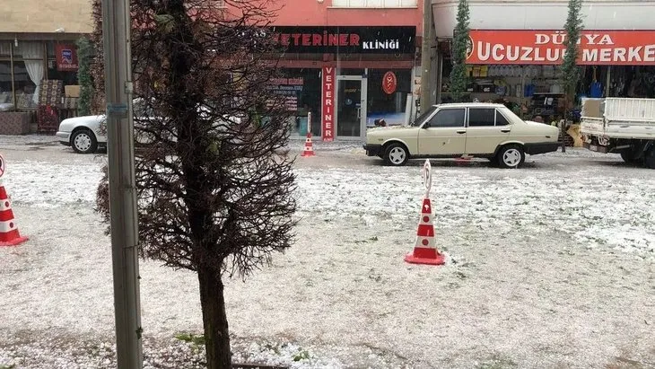 Konya yazın ortasında kışı yaşadı! Bilim kurgu filmlerini aratmayan kareler