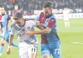Beşiktaş'ta yeni transferlerden fayda yok!