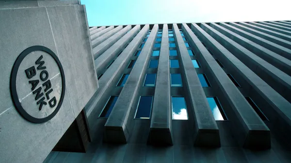 Dünya Bankası Türkiye'nin 2021 yılı büyüme tahminini yükseltti - 1