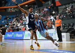 Bahçeşehir Koleji şov yaptı! Yarı final biletini kaptı