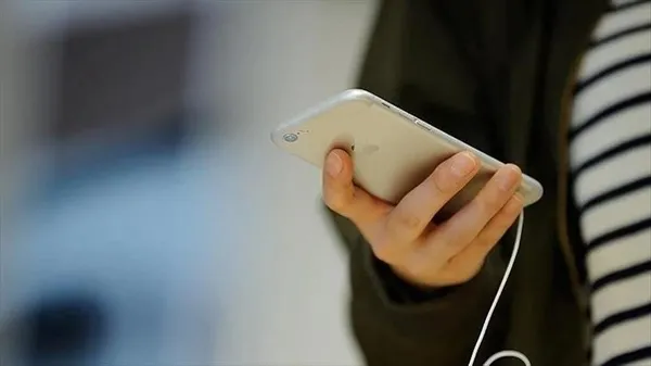 Öğrencilere telefon ve bilgisayar desteği Resmi Gazete’de! Kimler yararlanabilecek? İşte detaylar